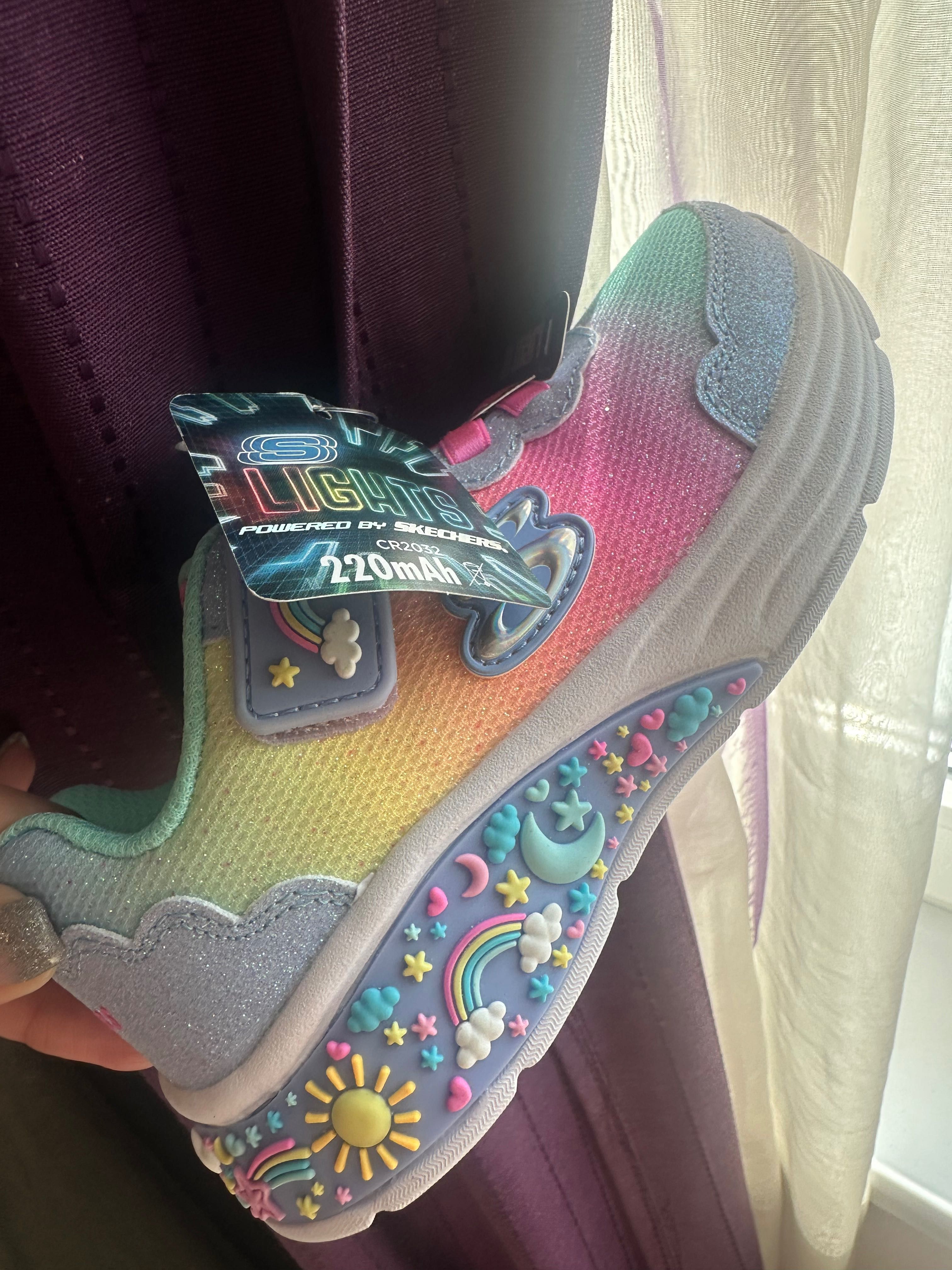 Маратонки за момиче размер 26 skechers