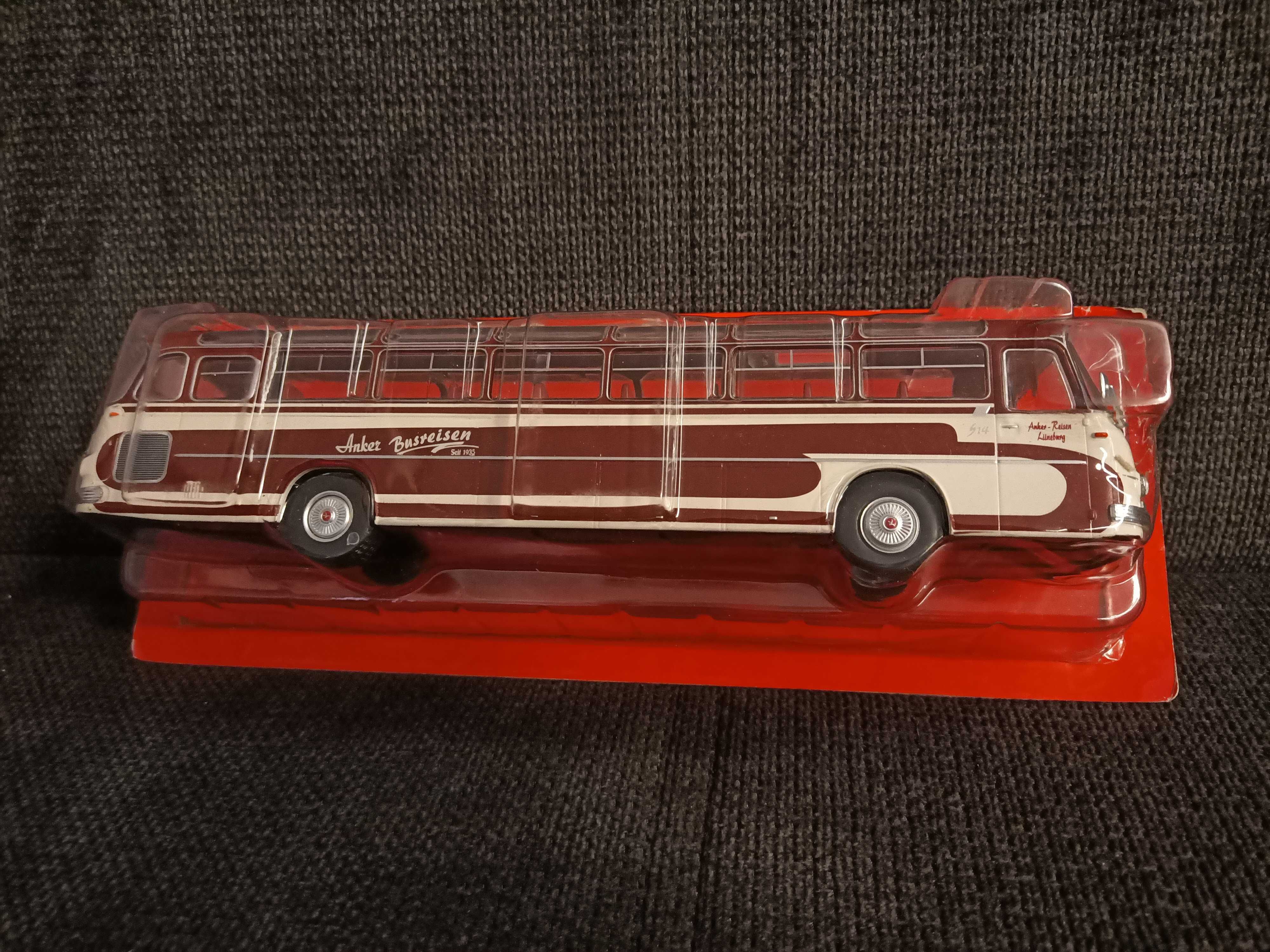 Автобус Сетра S 14 , на Hachette , мащаб 1:43 , нов в блистер