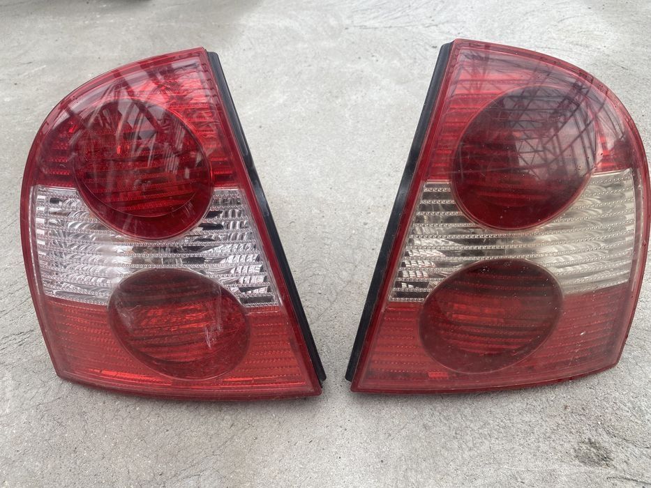 Stopuri passat b5.5 limuzina stare foarte buna