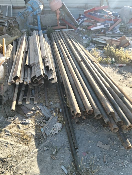 Metallolom Metalom Metallom olamiz