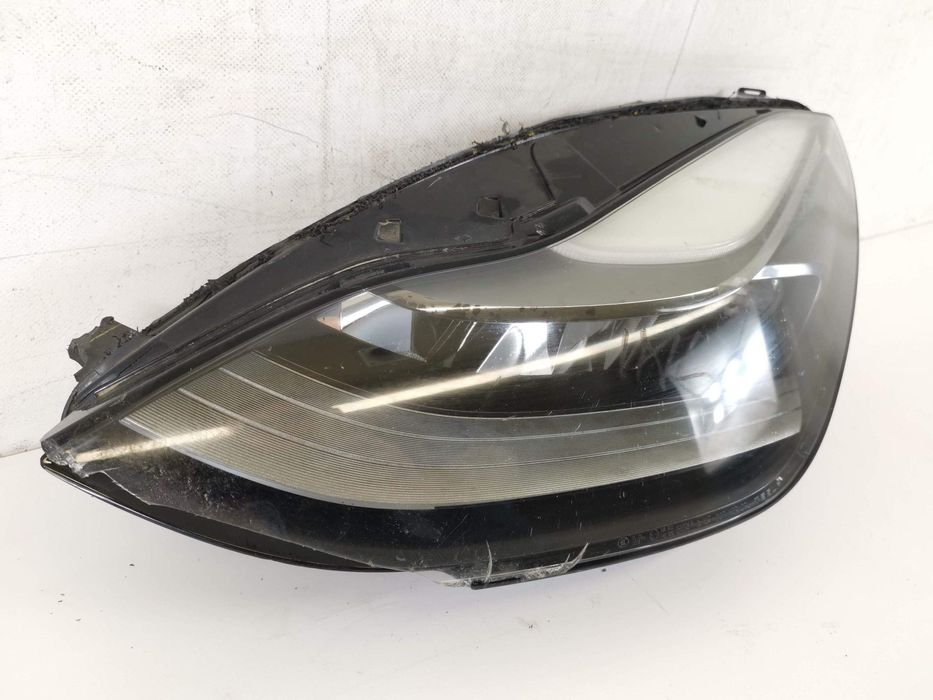 Ляв Led фар / Лев Led фар Tesla Model 3/Y Оригинален Повреден