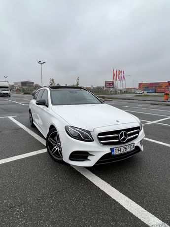 Mercedes-Benz E250 Panoramic Amg