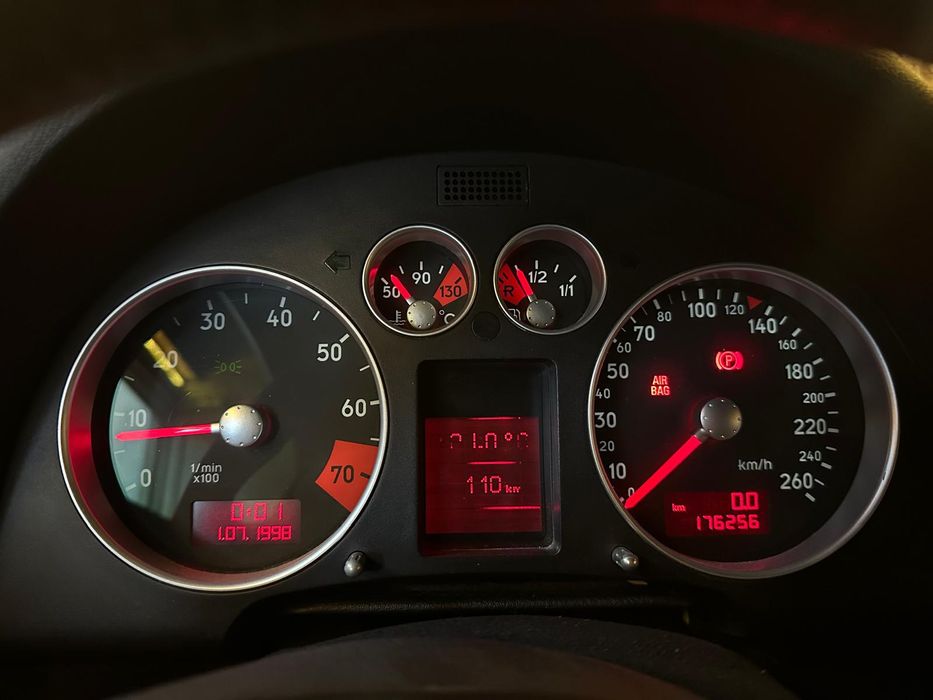 Vând diferite piese TT MK1