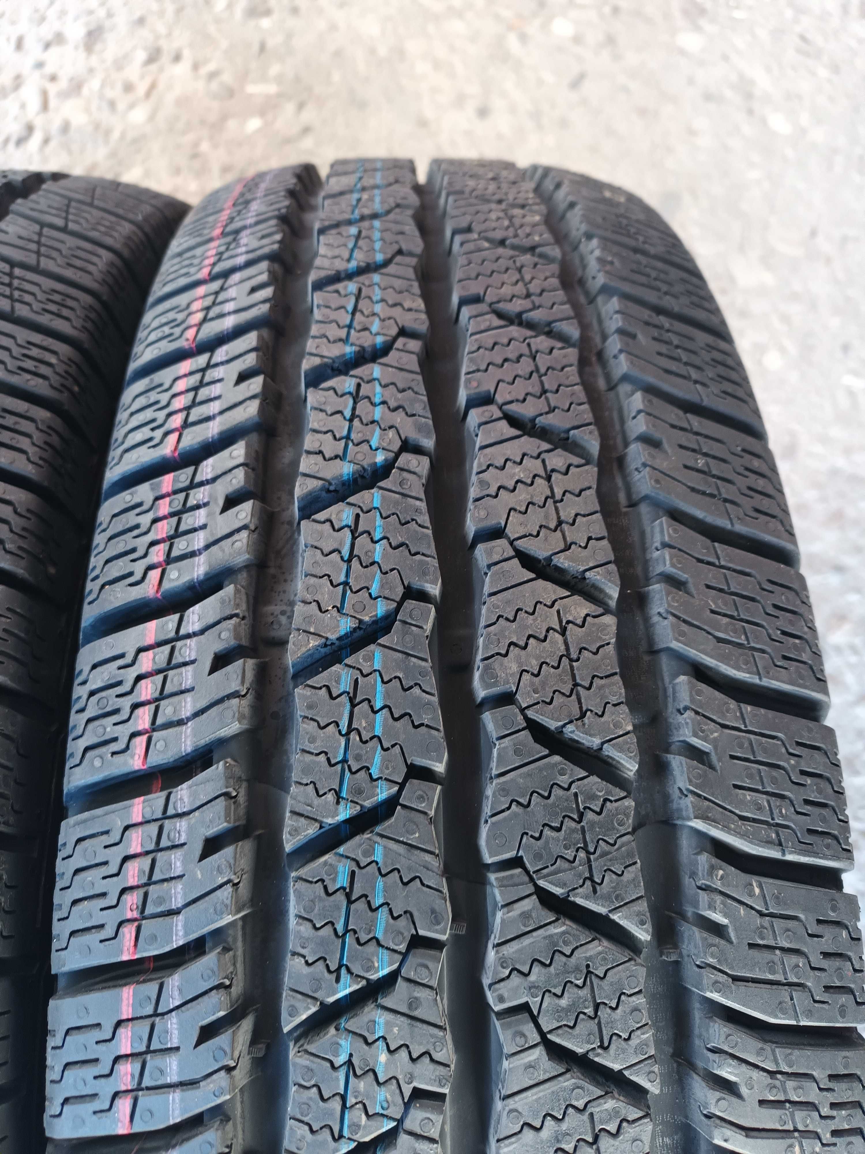 Нови бусови зимни гуми 215/75 R16C Continental VanWinter 116/114R 10PR