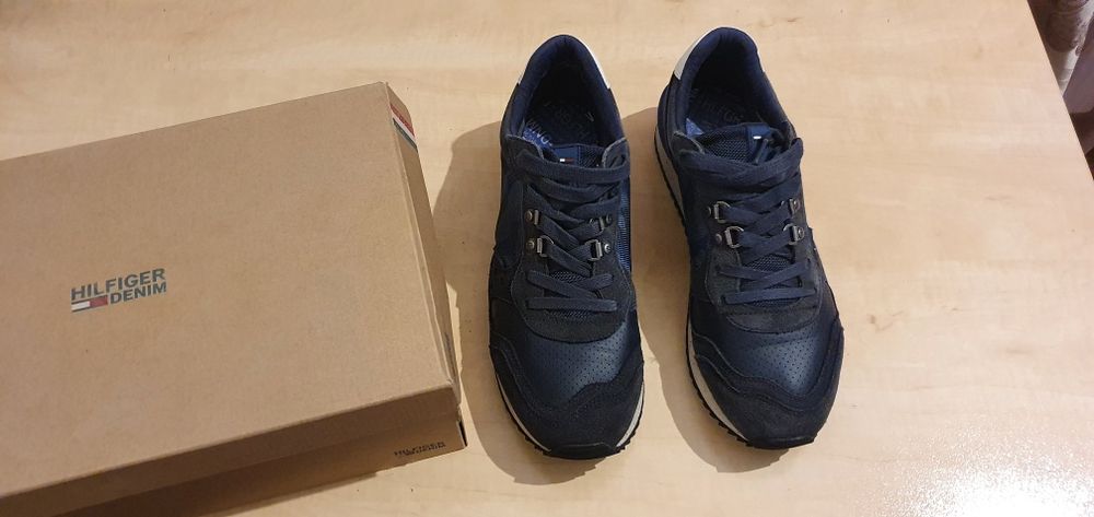 Pantofi sport / adidasi Tommy Hilfinger 44