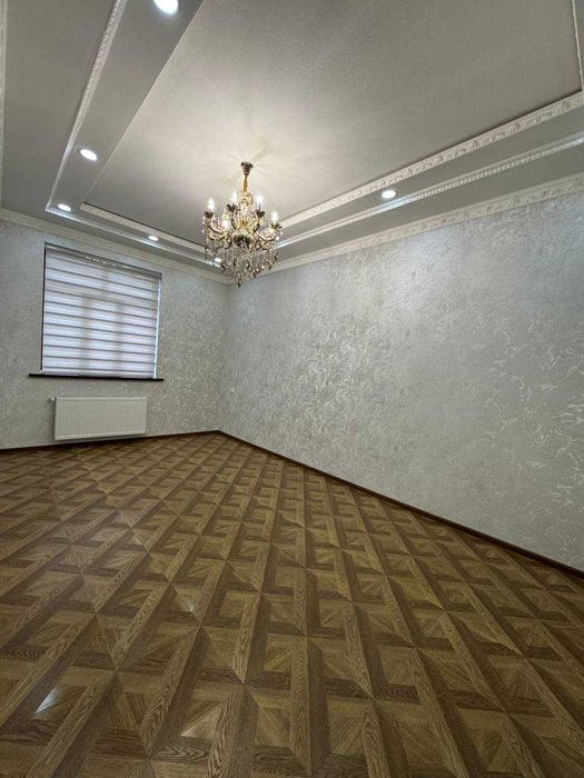 Таййор кириб яшидиган 7 хоналий  Ховли