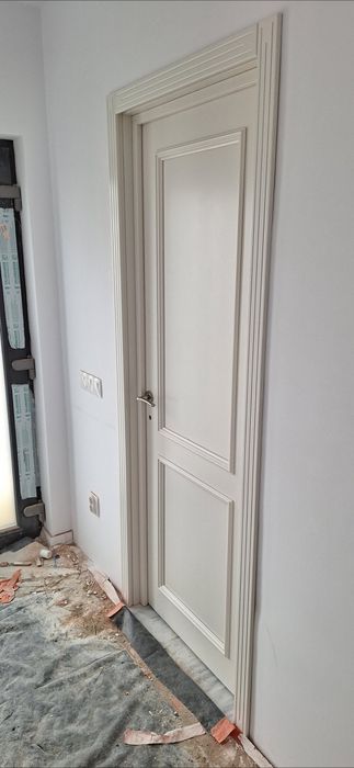 Usi de interior pe comanda