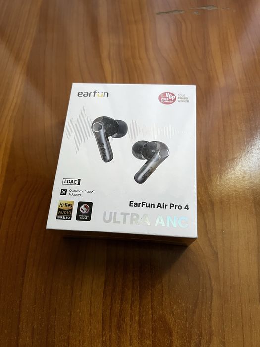 Căști EarFun AirPro 4