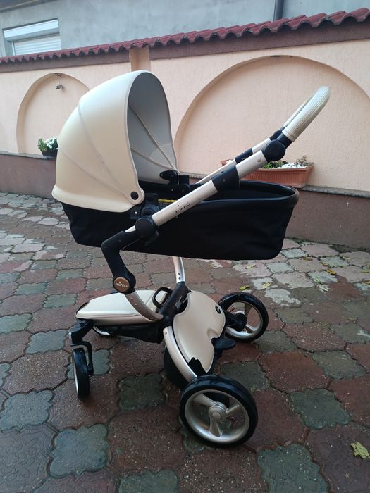 Carut de vânzare  2500 de lei