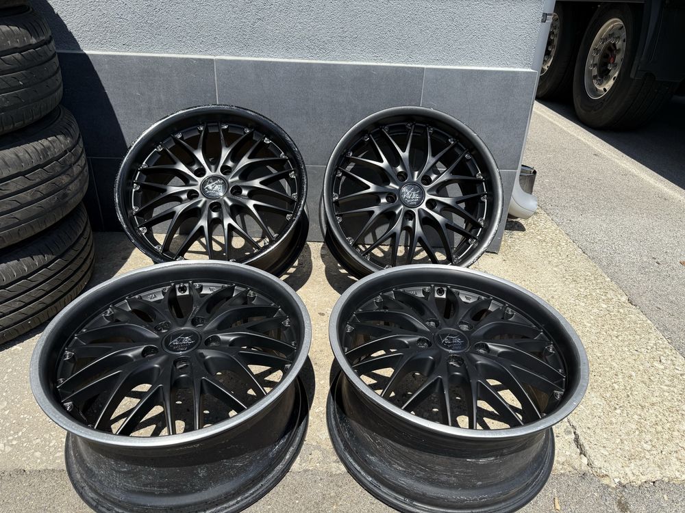 Алуминиеви джанти Voltec Barracuda 5x112x17