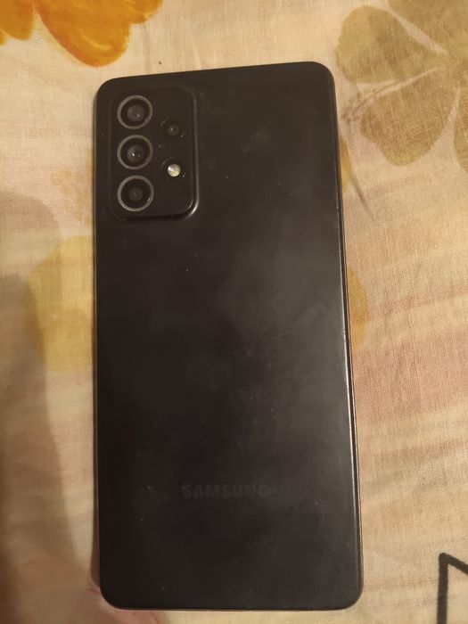 Продам Самсунг А52
