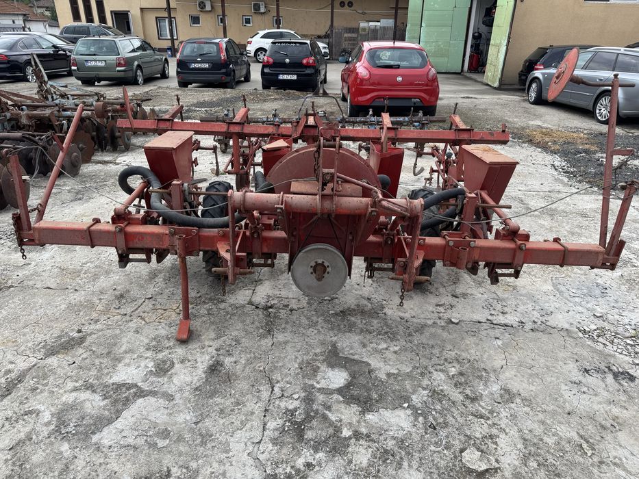 Semanatoare porumb pneumatica 4 randuri