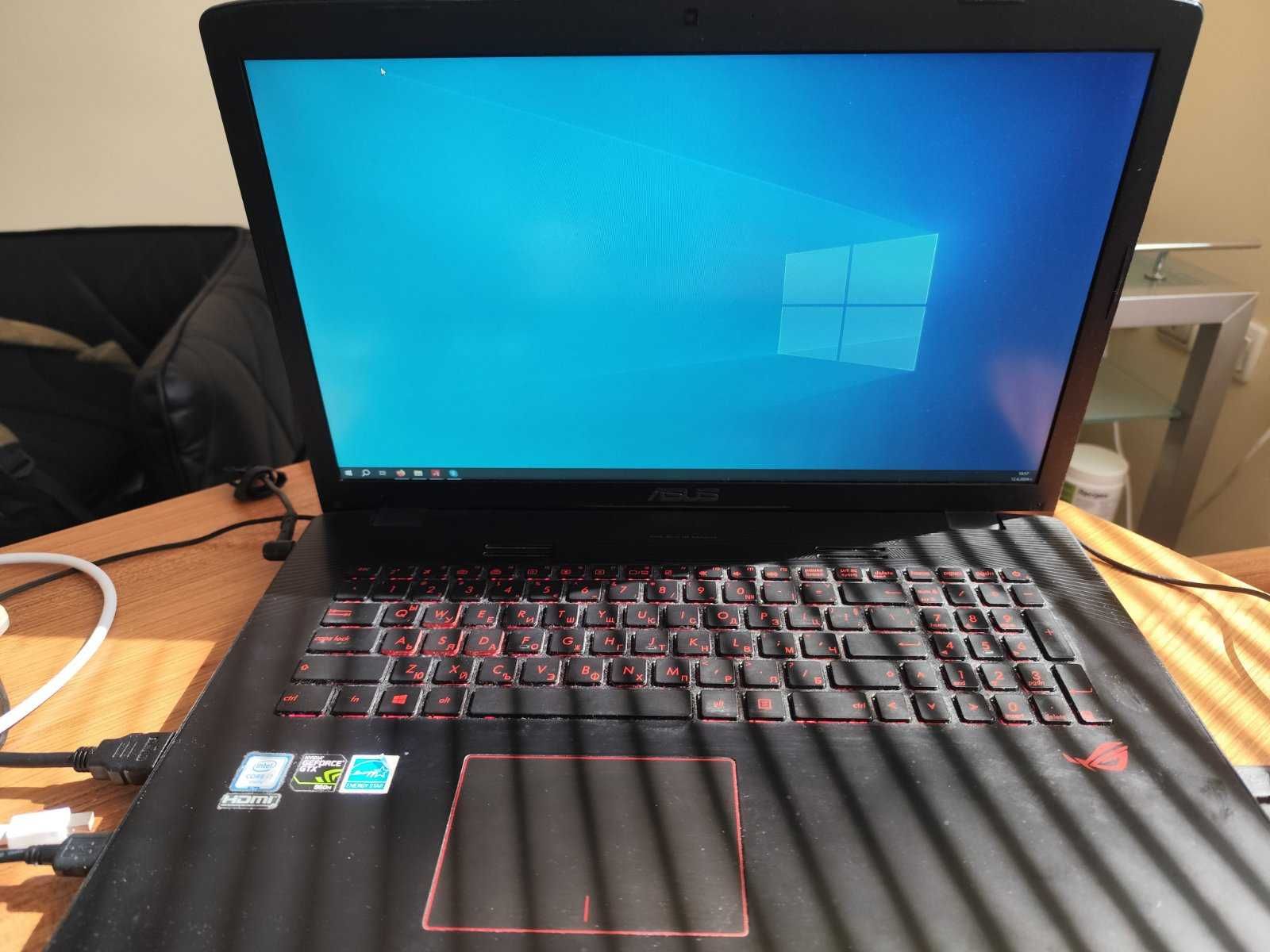 ASUS ROG GL752VW Геймърски лаптоп Windows 10 pro