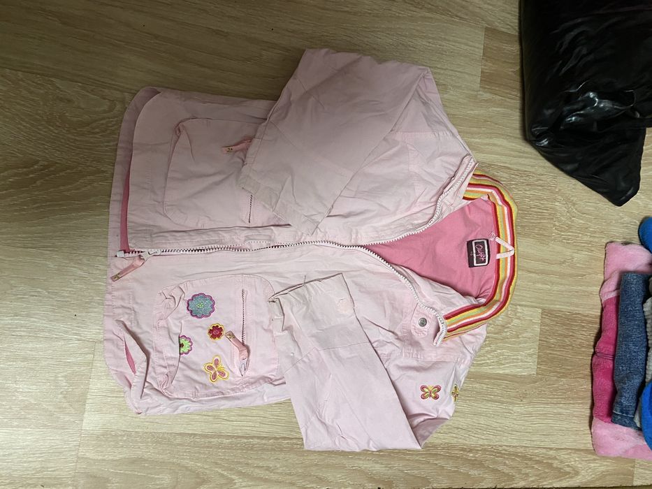 Lot haine fetită 4-5 ani