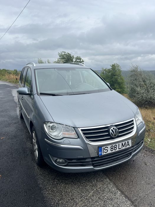 Vw Touran, 1.9 TDI 105 cp un singur ax cu came