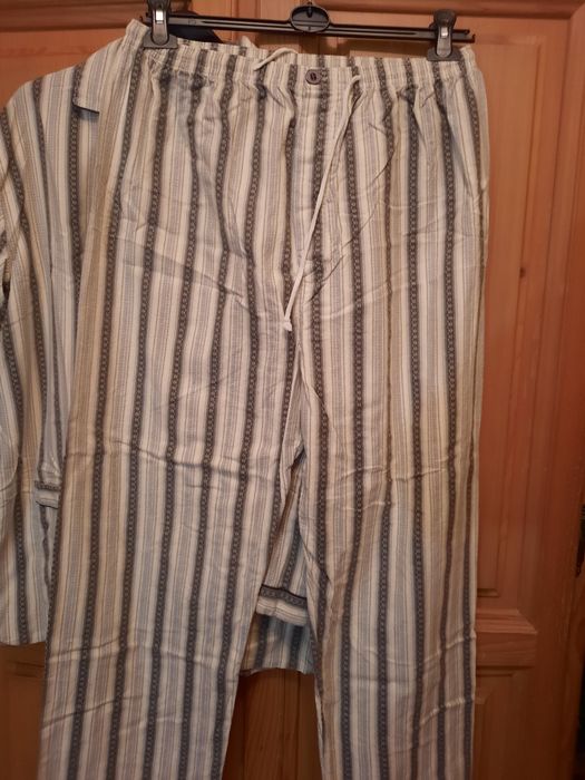 Pijama bărbătească noua din finet mărimea 52