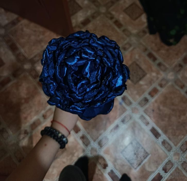 Букеты , пионы, лилии, розы , искусственные