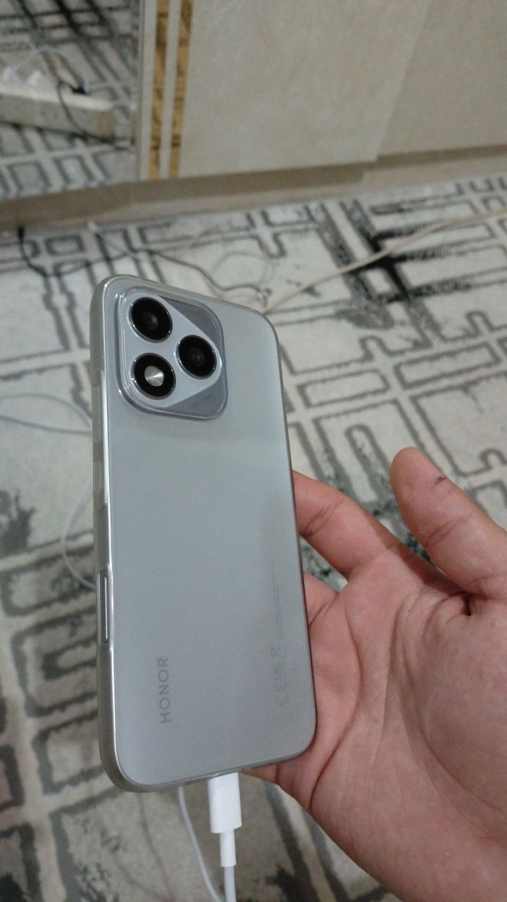 Honor 400 lite 256 sotiladi