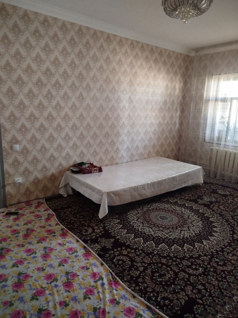 Уй дом бор срочна сотилади