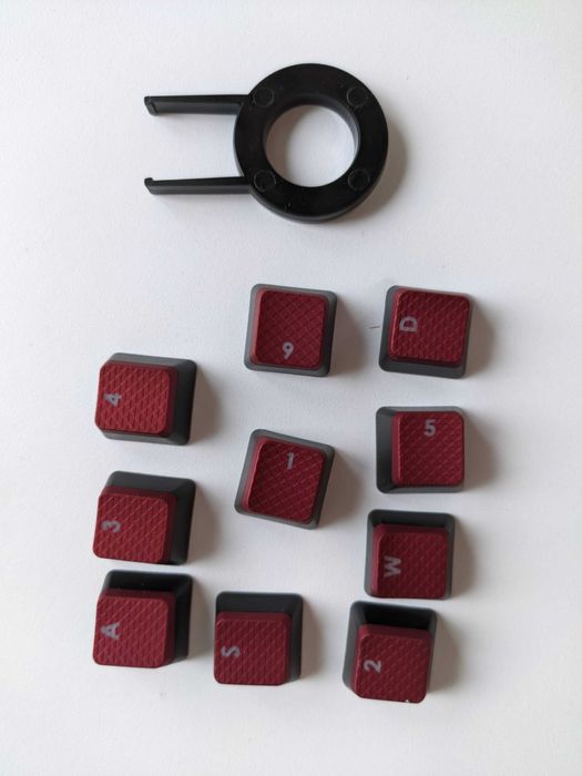 Tastatura gaming Corsair Vengeance K70 defecta