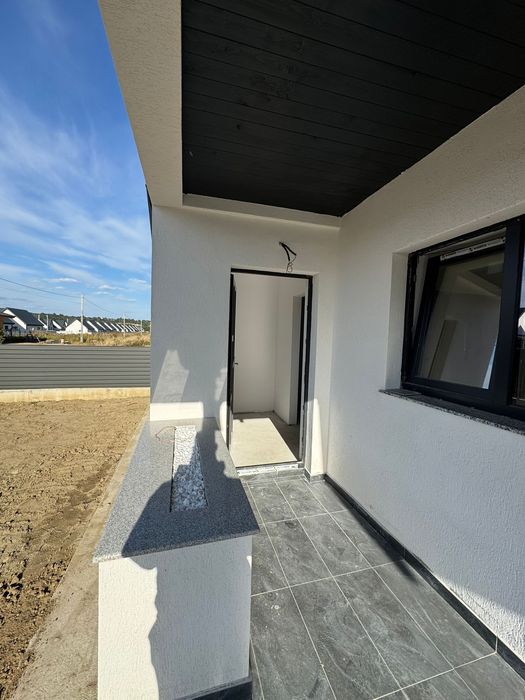 Casa noua 3 camere Hemeius !