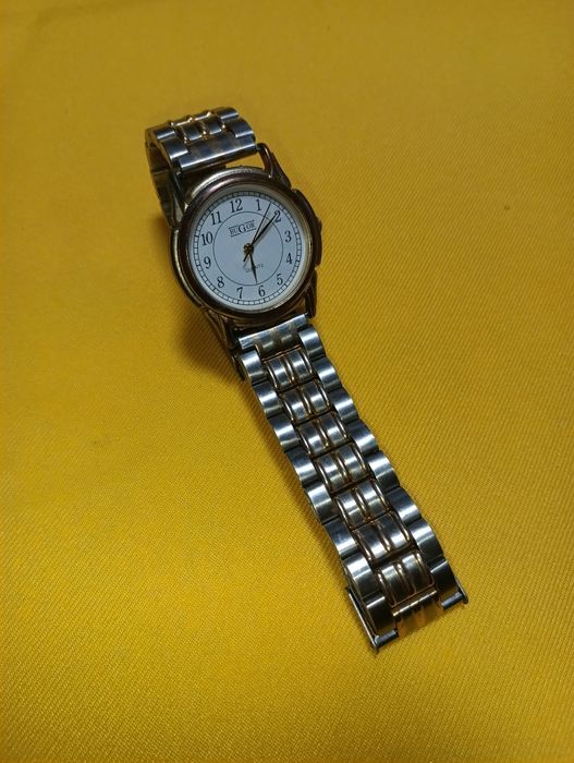 Bugor Quartz - 29 лв