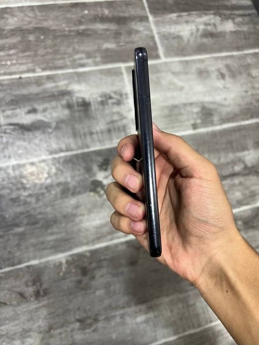 Samsung S22 8/256