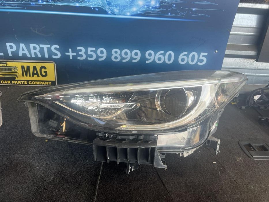 Оригинални фар,фарове за Инфинити Кю30 Infiniti Q30