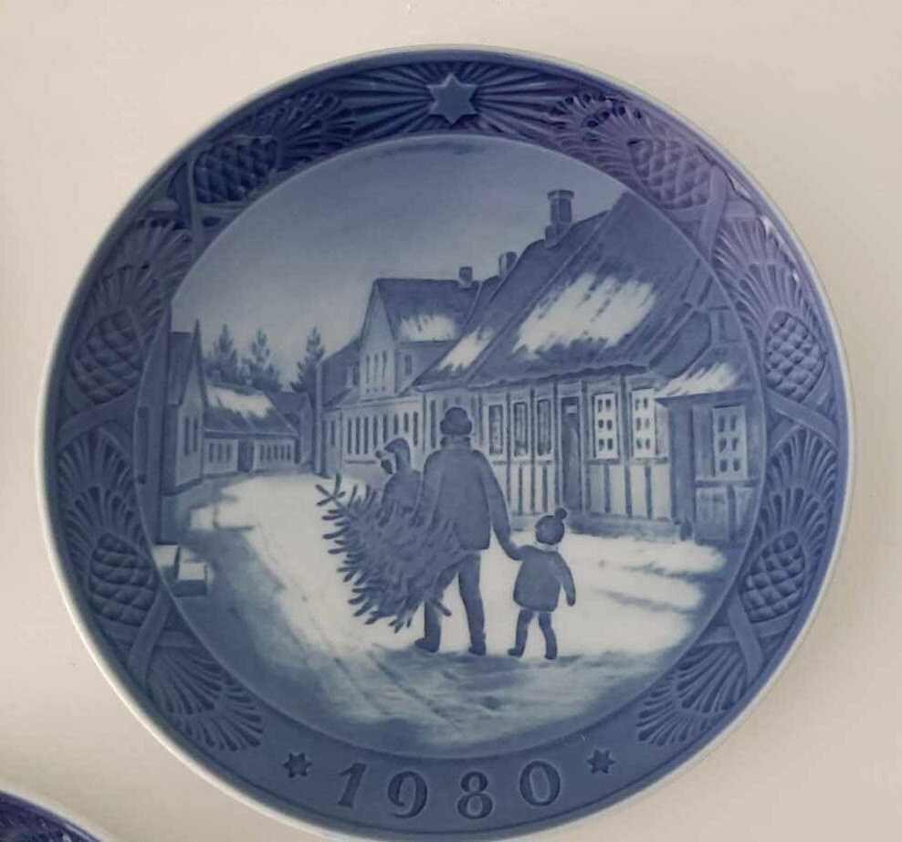 Колекционерски коледни чинии на Royal Copenhagen и на Royal Bavaria