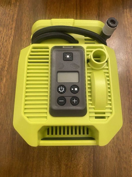 Ryobi-Pompa umflat  afisaj digital, functie dubla umflare RYOBI RMI18