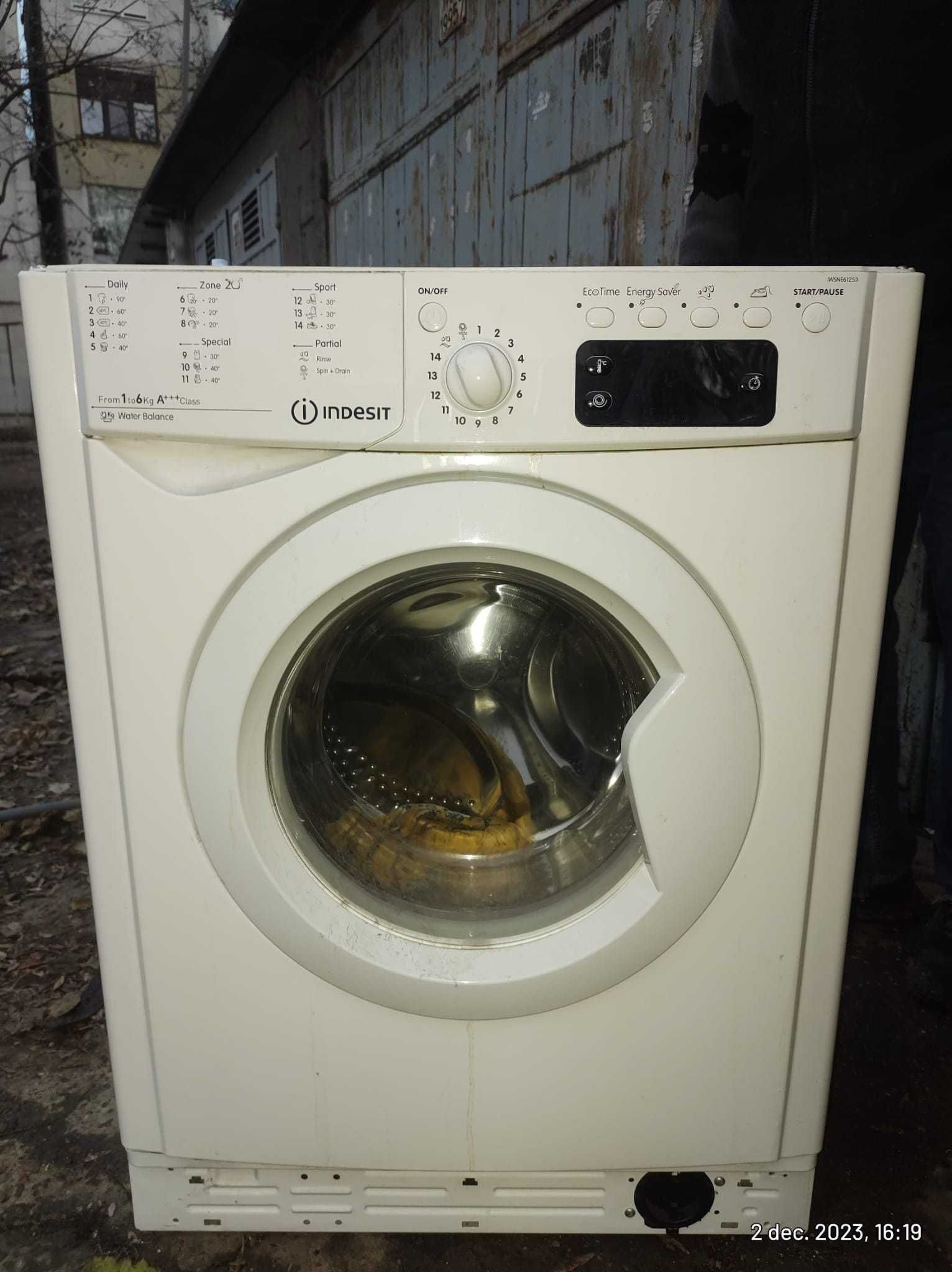 Indesit IWSNE61253 componente