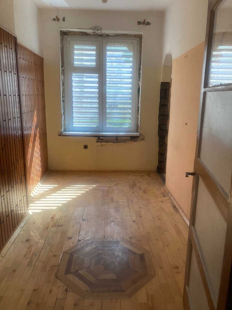 Продава се Четиристаен апартамент в Димитровград - 105 кв.м за 413 €/кв.м - Снимка #3