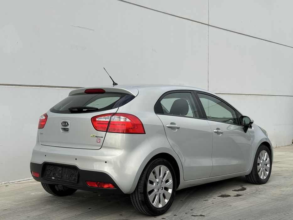 Kia Rio fab.2013 *** EURO 5 *** FULL EXTRASE *** ADUS AZI
