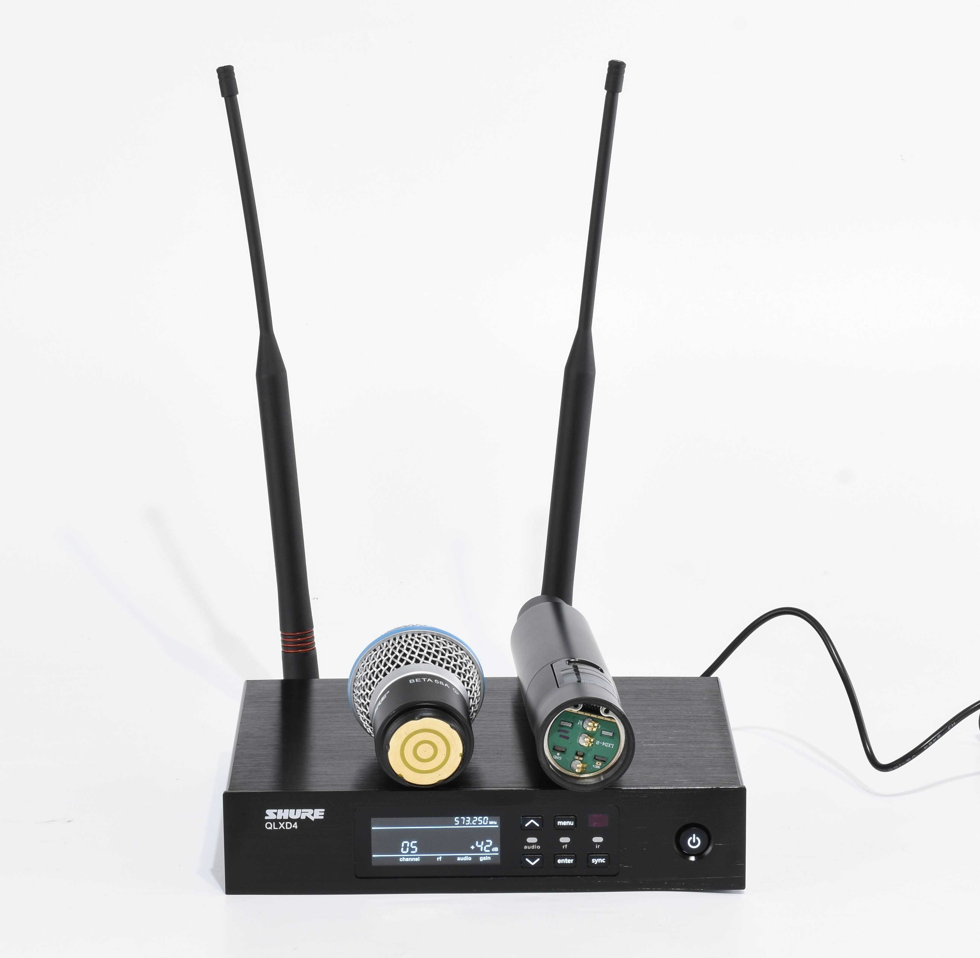 Wireless SHURE QLXD4 BETA 58A microfon + CASE cadou (Made in Mexico)