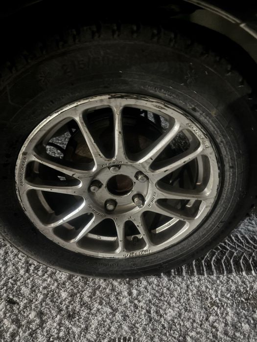 Камри 35 р16  тек диск