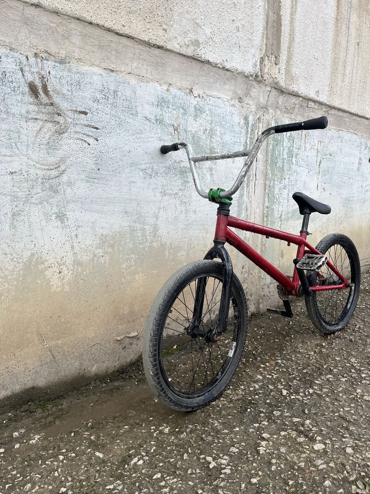 Продам срочно! Bmx, трюковой велосипед