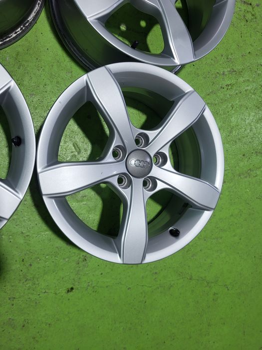 15 5x100 Audi A1 Vw лети джанти 5х100 ауди а1