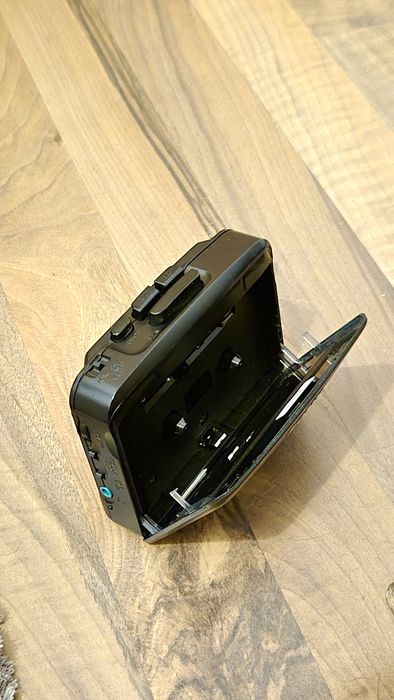 Sony Walkman WM-FX227