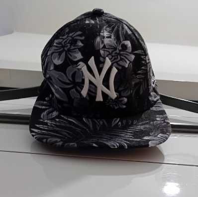 Чисто нова оригинална шапка на New York Yankees