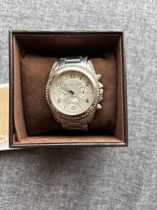 Michael Kors watch- оригинален часовник