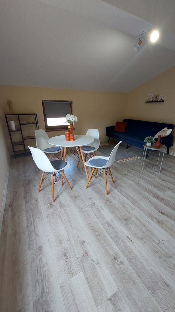 Продава се Тристаен апартамент в Хасково, Тракийски - 88 кв.м за 727 €/кв.м - Снимка #5