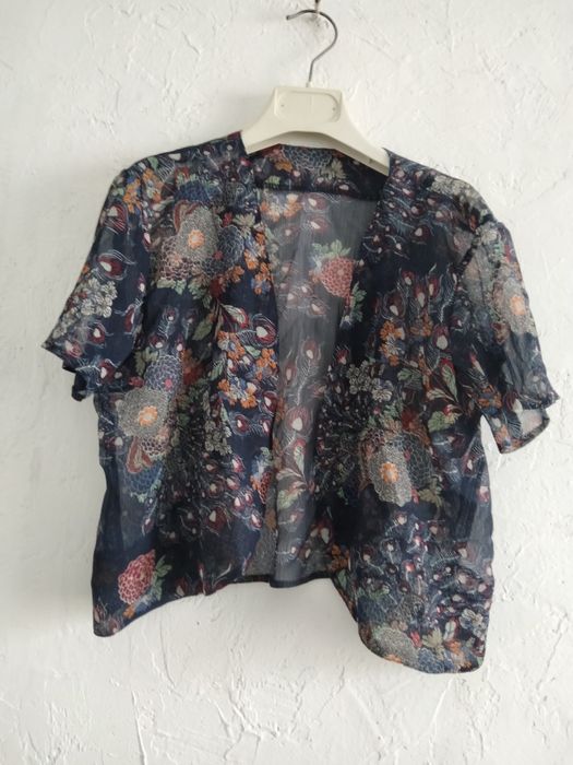 Bluza in stare excelenta