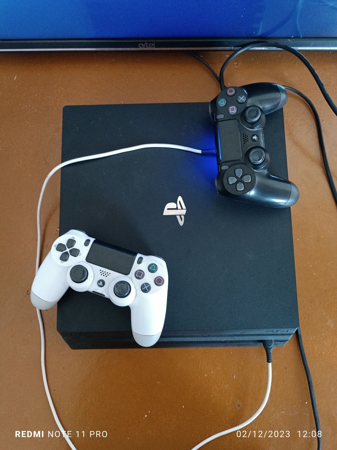PlayStation 4 PRO 1 Terabayt Xotira