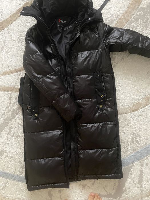 Продам куртку в хорошем состоянии размер подойдет xs-s