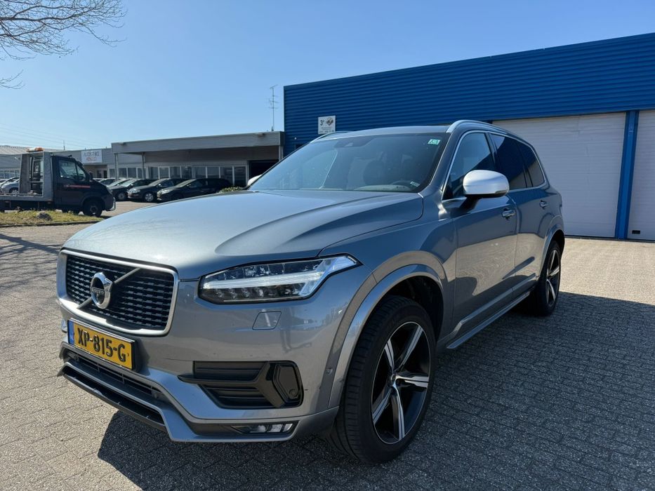 Volvo XC90 R-Design 235cp