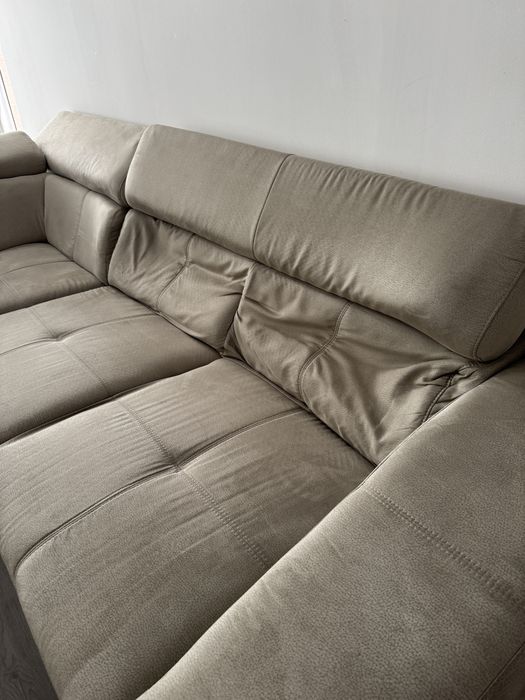 Coltar modern, extensibil cu lada depozitare