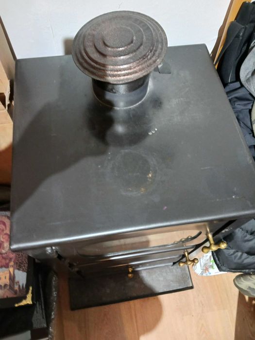 Продавам печка тип камина