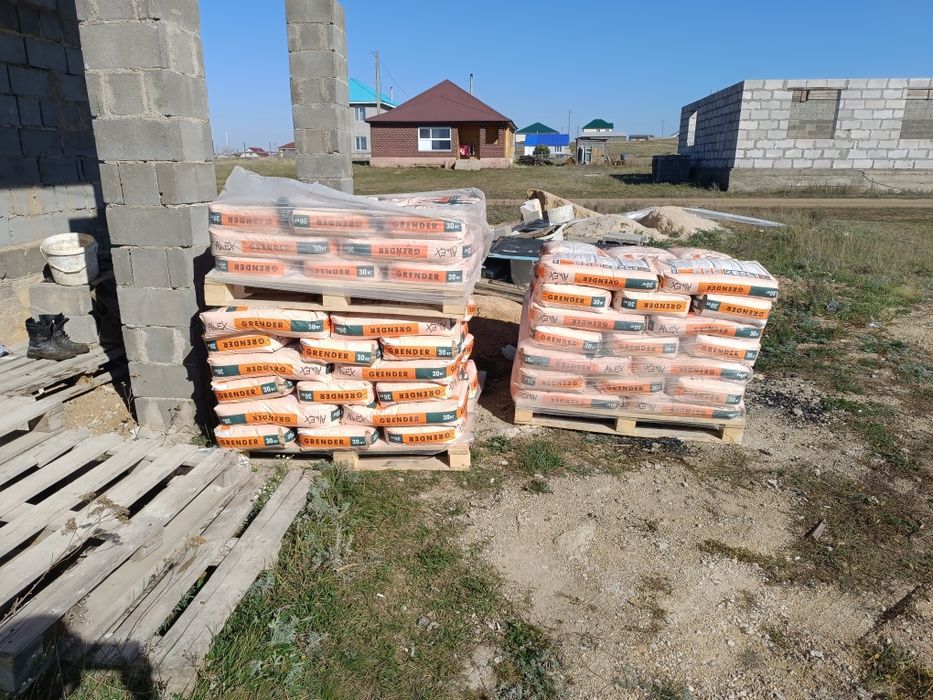 Продам не достройний котедж