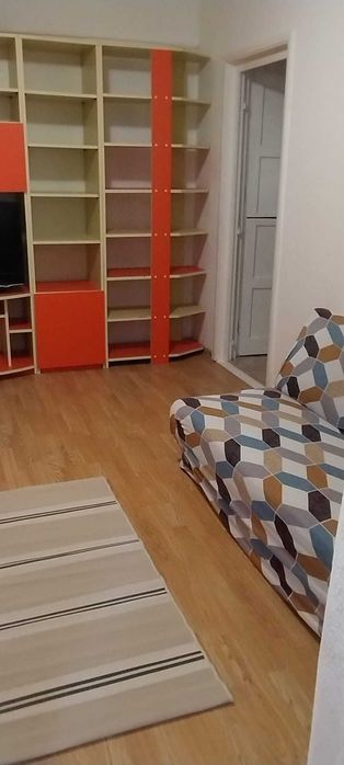 Inchiriez apart. de 2 camere la Piata Progresu, SECTOR 4, București