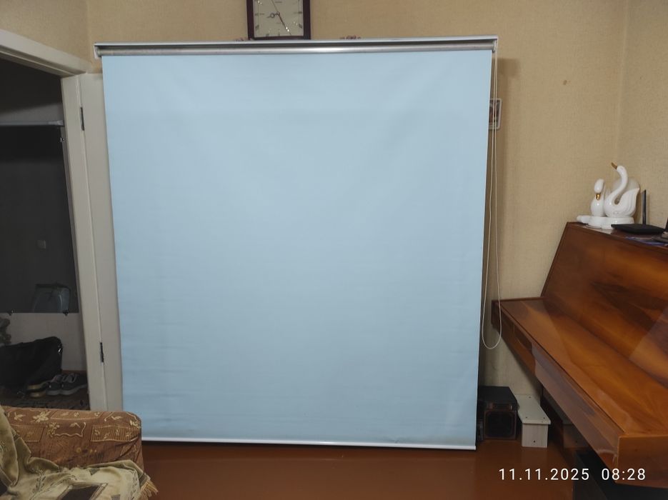 Жалюзи рулонная штора занавеска. Б.у очень хорошее состояние